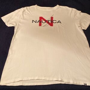 Men’s Nautica tee shirt